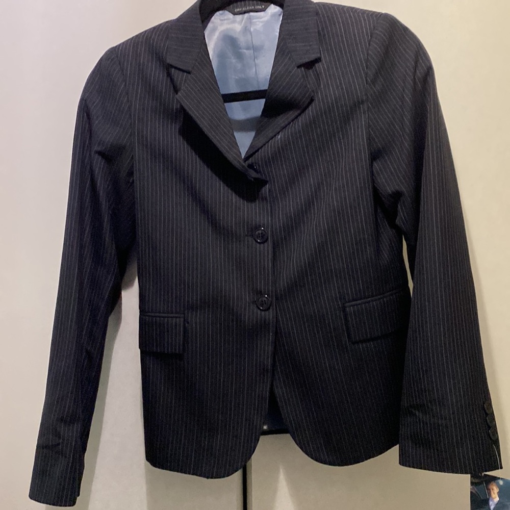 Devon-Aire equestrian girls riding show jacket size 16r NWT